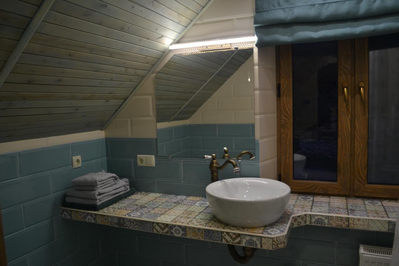 Romantic Guest House Kamianets-Podilskyi Luaran gambar