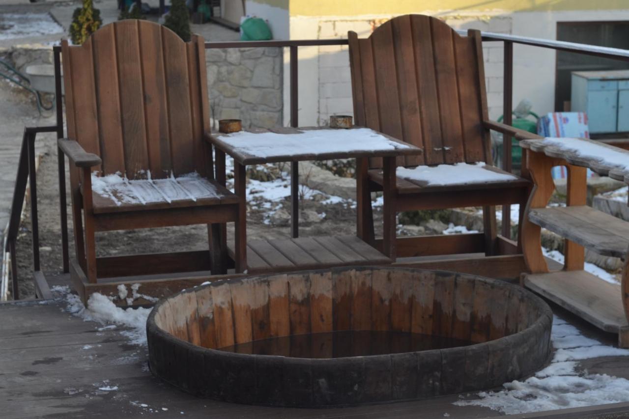 Romantic Guest House Kamianets-Podilskyi Luaran gambar