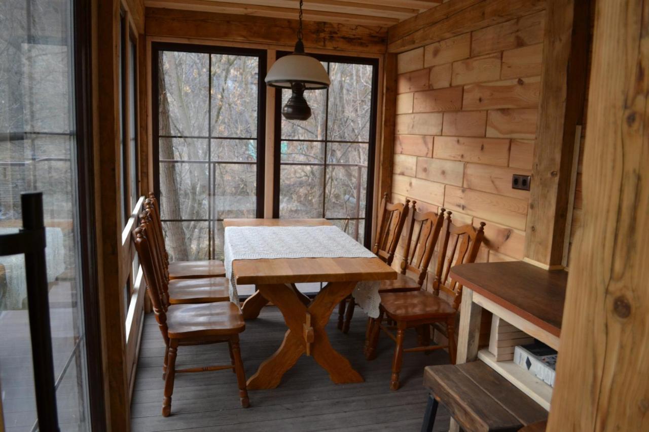 Romantic Guest House Kamianets-Podilskyi Luaran gambar